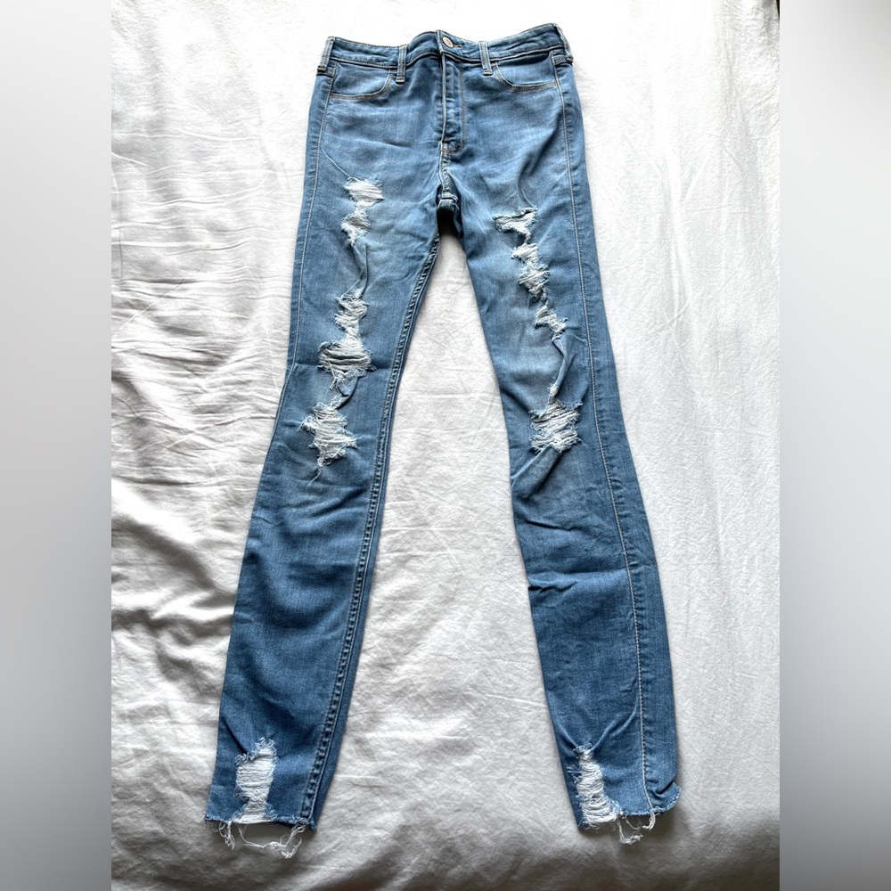 Hollister Ripped Jeggings Size 5R